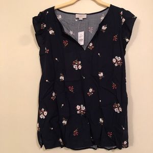 💙 LOFT Outlet  - Navy Split Neck Ruffle Sleeve Blouse NWT 💙